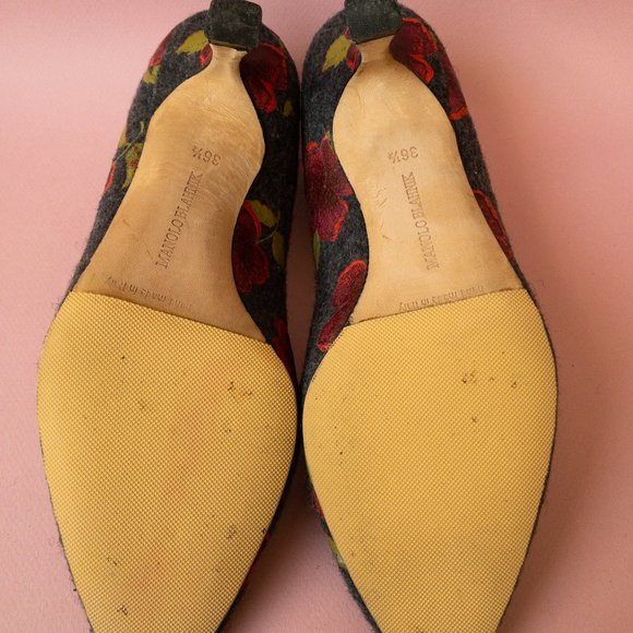 MANOLO BLAHNIK Grey Wool Low Kitten Heel Painted Rose Floral Red 36.5/6.5 - Picture 4 of 11
